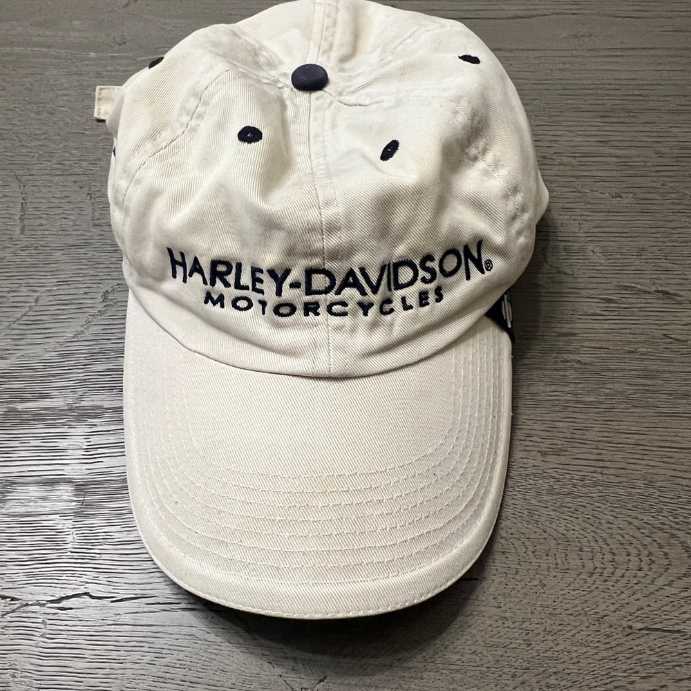 Harley-Davidson Motorcycles Cream Cap
